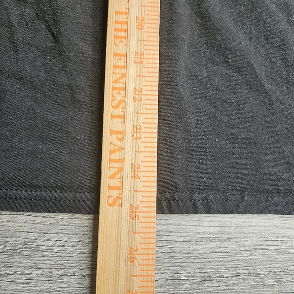 HALLOWEEN Ghost Face Graphic Tee Size Medium - Picture 5 of 8